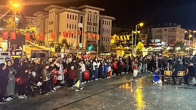 Tosya'da Gençlik Yürüyüşü Düzenlendi