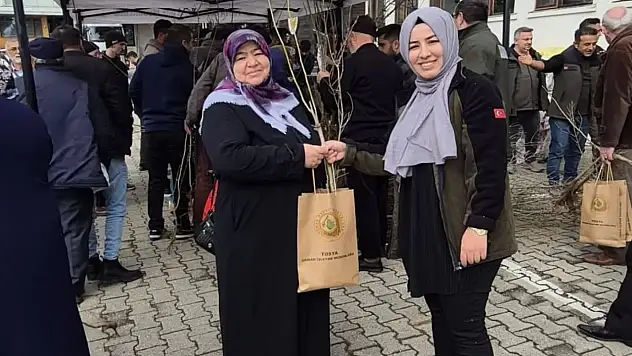 Tosya'da Ormancılık Haftası Kapsamında Fidan Dağıtımı