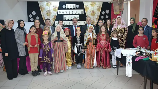 Tosya'da Tutum, Yatırım ve Türk Malları Haftası Kutlandı