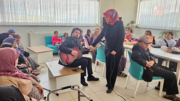 Tosya Huzurevi'nde Gönüllere Dokunan Buluşma