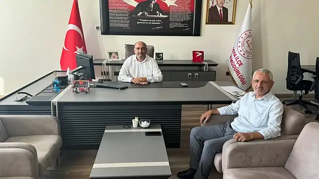 Tosya İlçe Müftüsü Mahmut Uluşahan'dan İlçe Milli Eğitim Müdürlüğüne Ziyaret