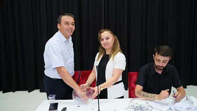 Tosya Yolu Semt Pazarı'nın Kuraları Çekildi
