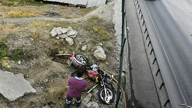 Tosya'da motosikletle otomobil çarpıştı: 1 yaralı