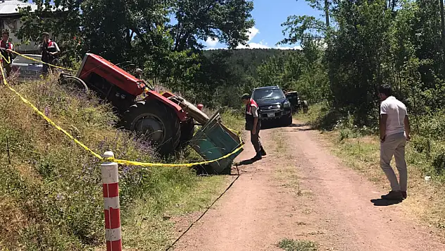 Tosya'da traktör kazası: 1 ÖLÜ, 3 YARALI