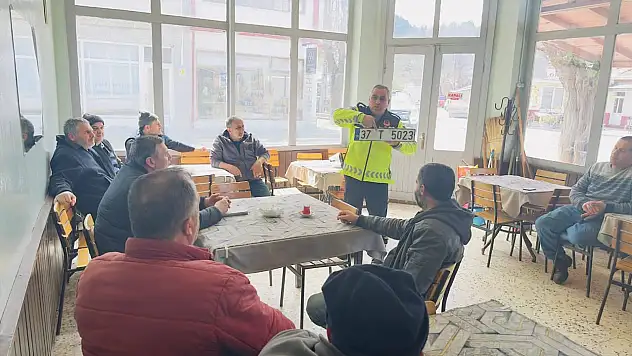 Trafik Kanunu Değişiklikleri Vatandaşlara Anlatıldı