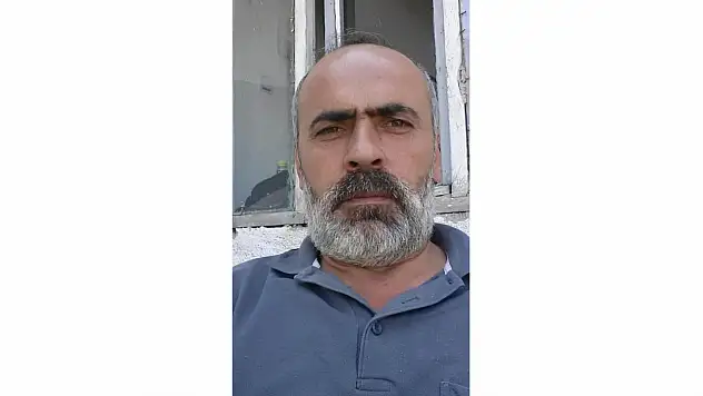 Traktöre Çarpan Araç Sürücüsü Hayatını Kaybetti