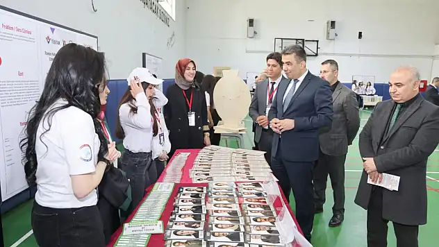 TÜBİTAK 4006 Bilim Fuarı Gerçekleştirildi