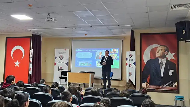 TÜBİTAK Bilim Söyleşileri Gerçekleştirildi