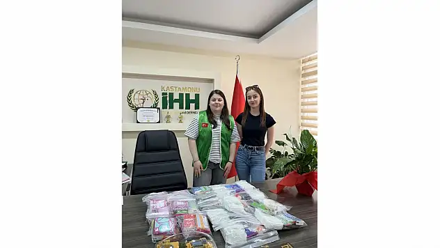 Turizm'den Hijyen Kiti Ve Mama Desteği Projesi