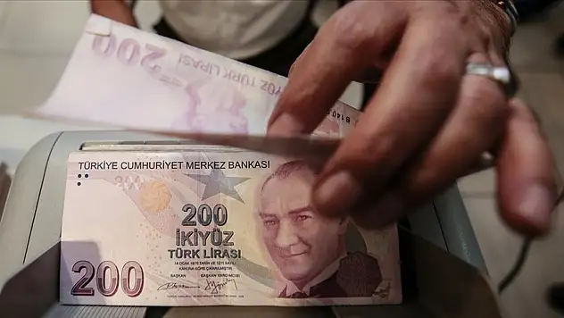 Türk Lirasıyla Dış Ticaret Hacmi Rekor Kırdı