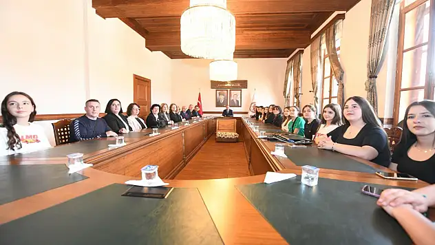 Türkçe Eğitimin Balkanlar'daki Asırlık Çınarı: Tefeyyüz