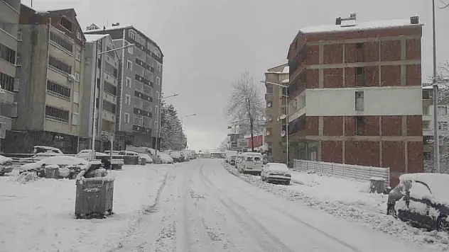 Türkeli Karla Uyandı, Okullar Tatil Edildi