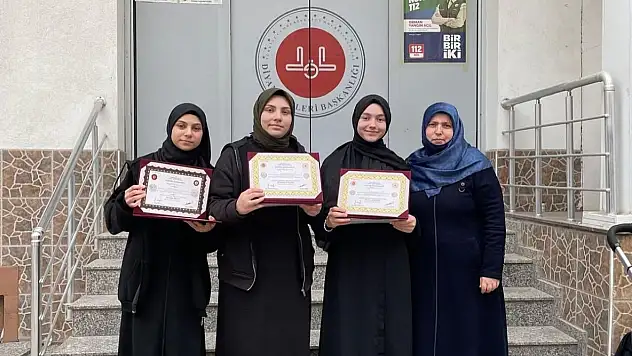 Türkeli Suffe Kur'an Kursu İlk Hafızlarını Yetiştirdi