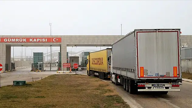 Türkiye 11 Ayda 2 Milyona Yakın İhracat Seferi Gerçekleştirdi