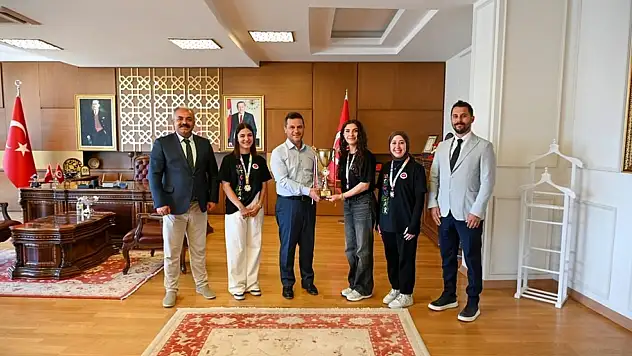 Türkiye İkincilerinden Rektör Topal'a Ziyaret