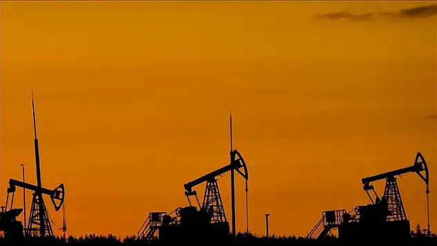 Türkiye'nin Petrol İthalatı Yüzde 2,3 Azaldı