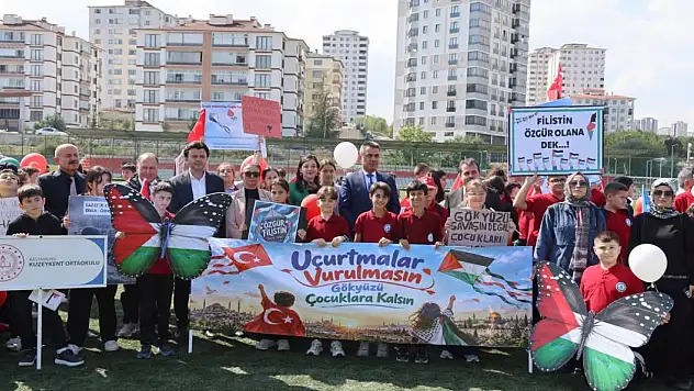 Uçurtmalar Gazzeli Çocuklar İçin Gökyüzüne Yükseldi