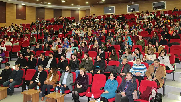 Ukrayna'da Türkoloji ve Türklerin durumu