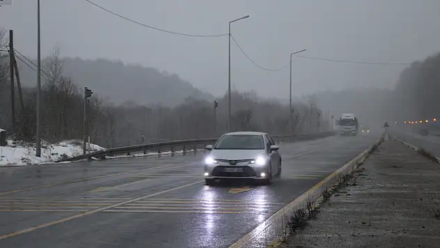 Ulaştırma ve Altyapı Bakanlığı: 'D-100 Devlet Yolu Geçici Olarak Trafiğe Kapatılmıştır'