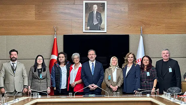 Ulusal Otizm Konfederasyonu'ndan 'Teşekkür Ziyareti'