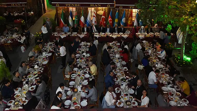 Uluslararası Türk Dünyası Turizm Sempozyumu son buldu