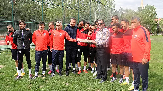 3'üncü Lig öldü helvası geldi