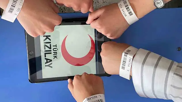 Türk Kızılayı'na Örnek Olacak Destek