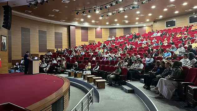 Üniversite personeline eğitim verildi