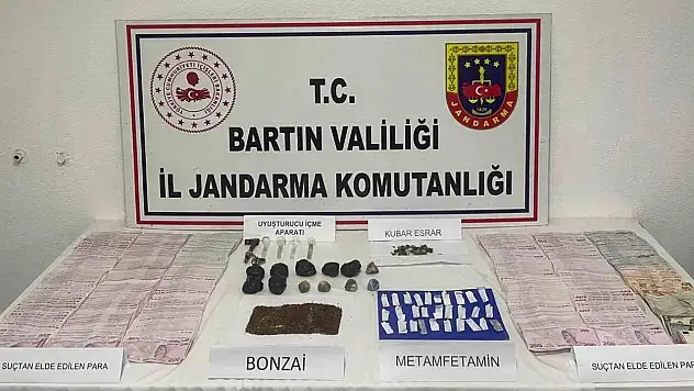 Uyuşturucu Satıcısından 133 Bin Lira Ele Geçirildi