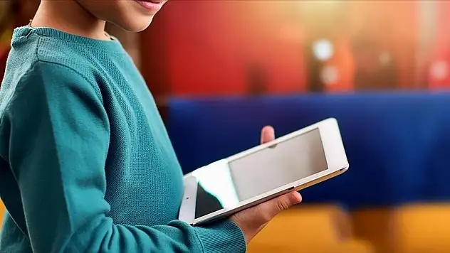 Uzmanlar Sosyal Medya Düzenlemesini Değerlendirdi