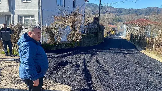 Uzunöz Mahallesi'nde Asfalt Çalışması
