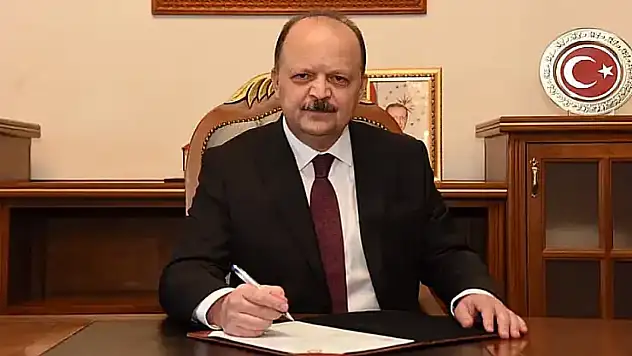 Vali Dallı: '30 Ağustos Zafer Bayramı Kutlu Olsun'