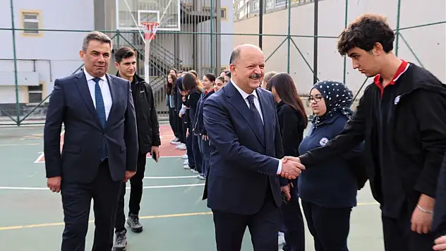 Vali Dallı'dan Mustafa Kaya Anadolu Lisesi'ne Ziyaret