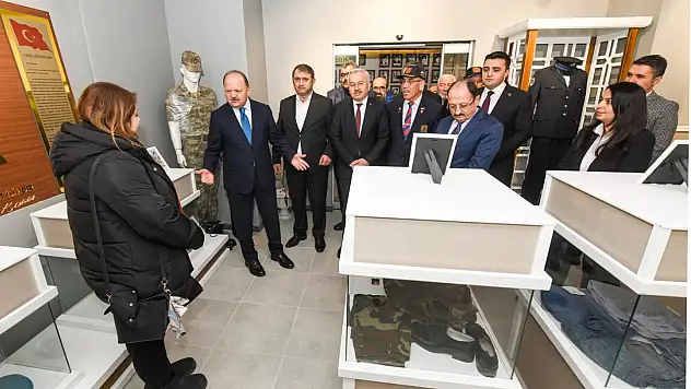 Vali Dallı, Kastamonu Şehitler Müzesi'ni Ziyaret Etti