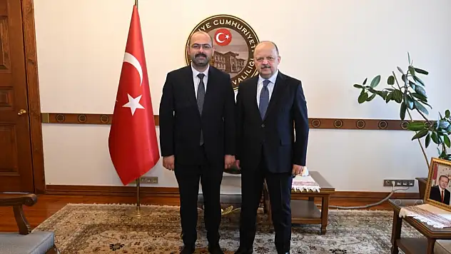 Vali Dallı Kavaklıgil'i Makamında Ağırladı