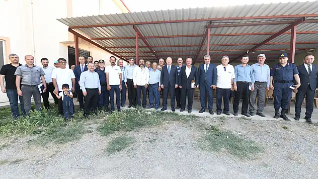 Vali Dallı Köyleri Ziyaret Etti