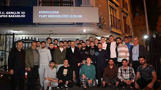 Vali Hacıbektaşoğlu, Gençlerle Buluştu