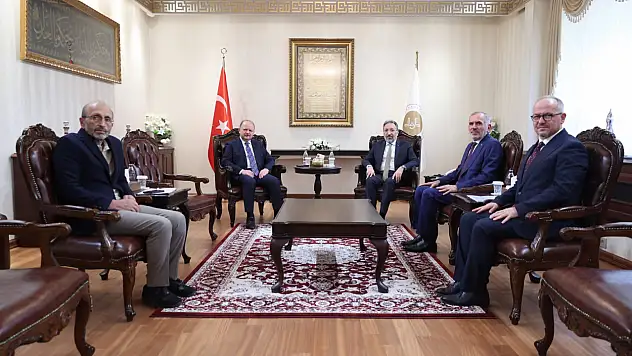 Vali Meftun Dallı'dan Diyanet İşleri Başkanı Arpaguş'a Ziyaret