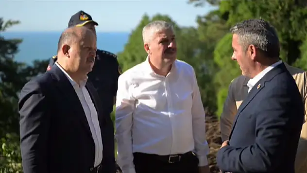Vali Meftun Dallı, Selin Vurduğu Doğanyurt'ta Hasarı Yerinde İnceledi