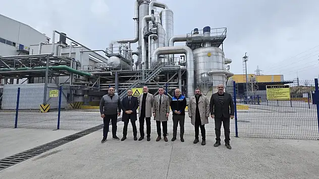 Vali Yardımcısı Özmen, Kronospan'ı Ziyaret Etti