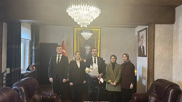 Vergi Haftası Dolayısıyla Kaymakam Şahin'i Ziyaret Ettiler