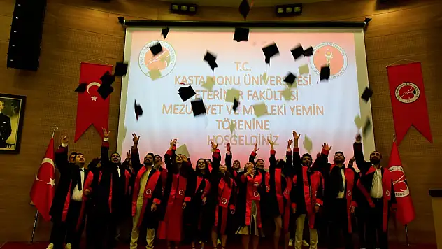 Veteriner Fakültesi ilk mezunlarını verdi