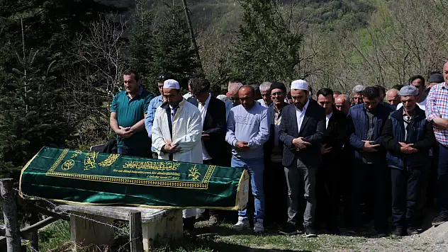 Yangınında Ölen 2 Kişi Defnedildi