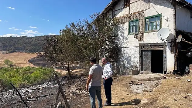 Yangınzedeleri Ziyaret Ettiler