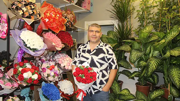 Yapay Çiçek Tercihi Artıyor
