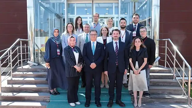 Yapay zeka destekli eğitim programı