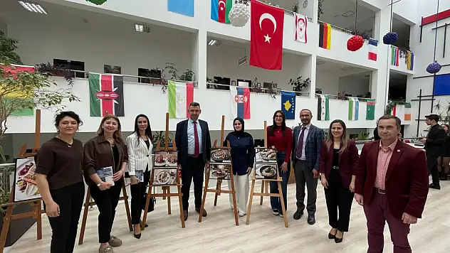 Yaratıcı Tabak Sunum Sergisi Gerçekleştirildi