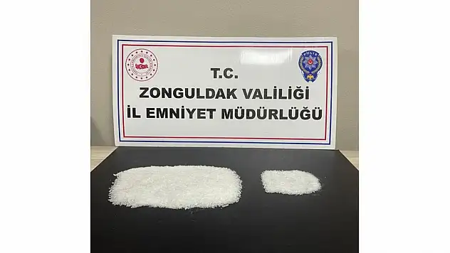 Zonguldak'ta yarım kilo uyuşturucu ele geçirildi