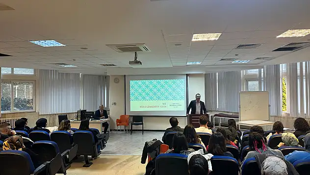 'Yaşlı Dostu Türkiye Vizyonu Konferansı' Verildi