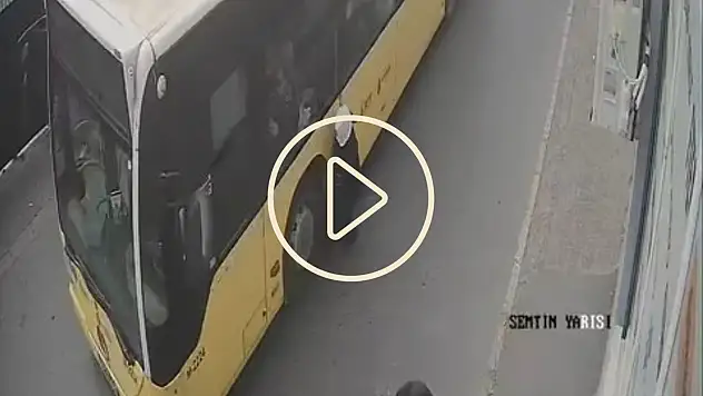 Yaşlı Kadına Otobüs Çarptı